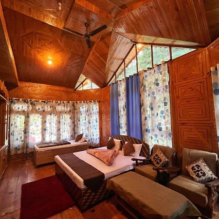 Hotel Anupam By Mid Orchard, Kasol Extérieur photo