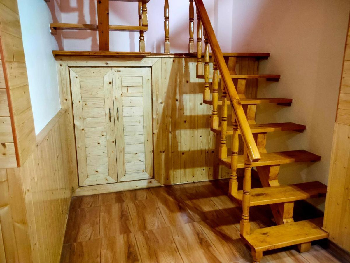 Hotel Anupam By Mid Orchard, Kasol Extérieur photo